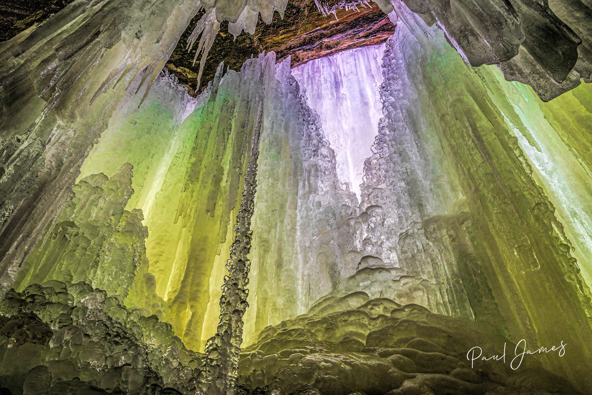 Frozen Waterfalls Ice Cave /Dark Sky Photographic field workshop